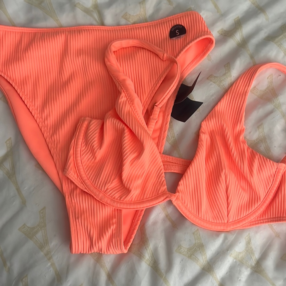 Hollister Bikini Set